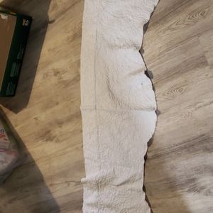 COPY - Whote window valance